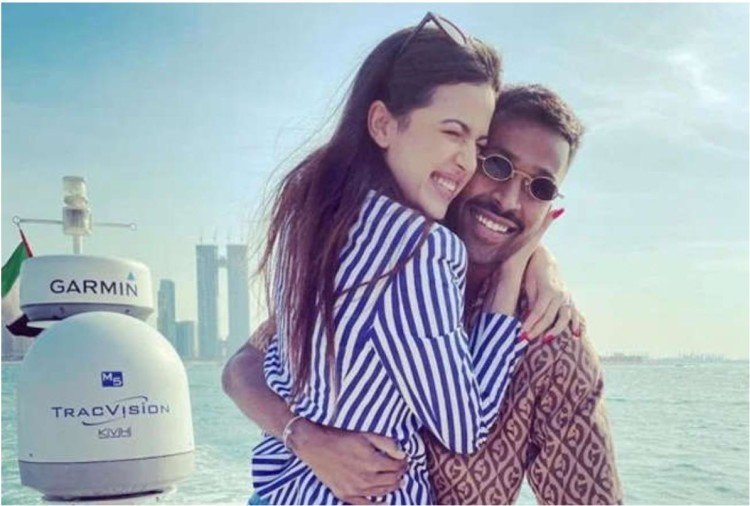 Hearty Pandya-Natasha