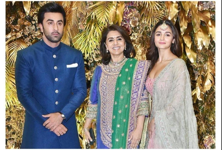 Ranbir, Neetu and Alia Bhatt